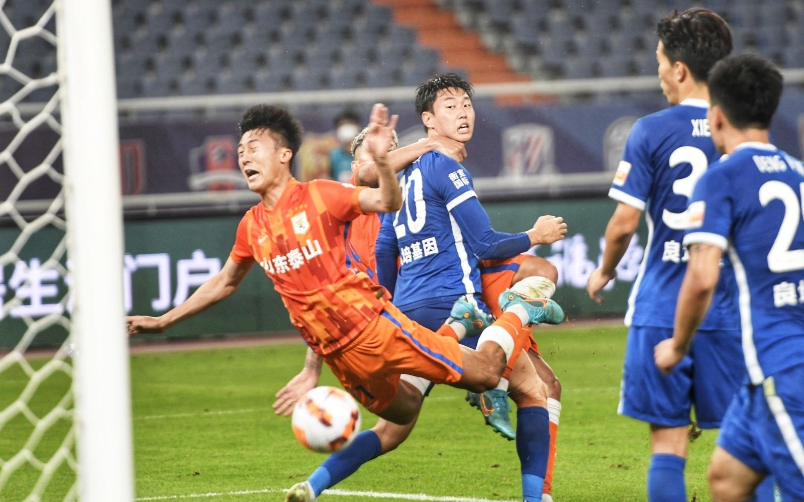 城与福登赢 城与福登赢